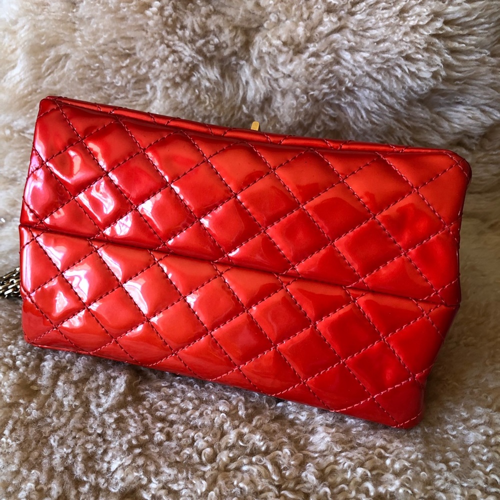 Classic Auth Chanel Bag!😍 - Picture 7 of 15
